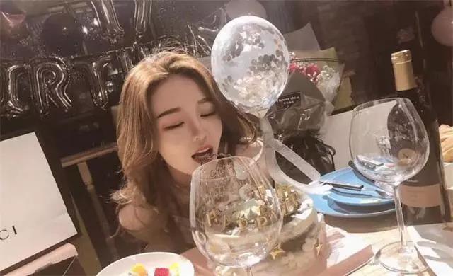  呼吁抖音“封殺”溫婉的那些人，像極了吃人的獸。